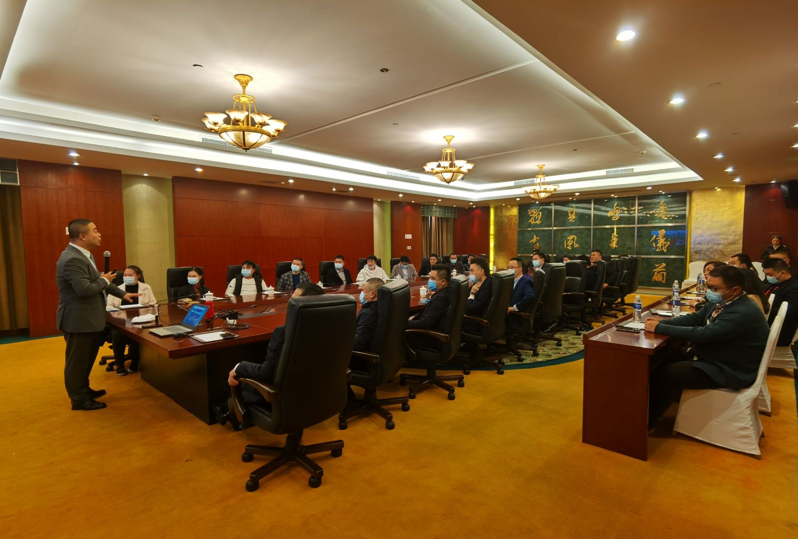 無(wú)錫不銹鋼企業(yè)協(xié)會(huì)《后疫情企業(yè)家經(jīng)營(yíng)之道》